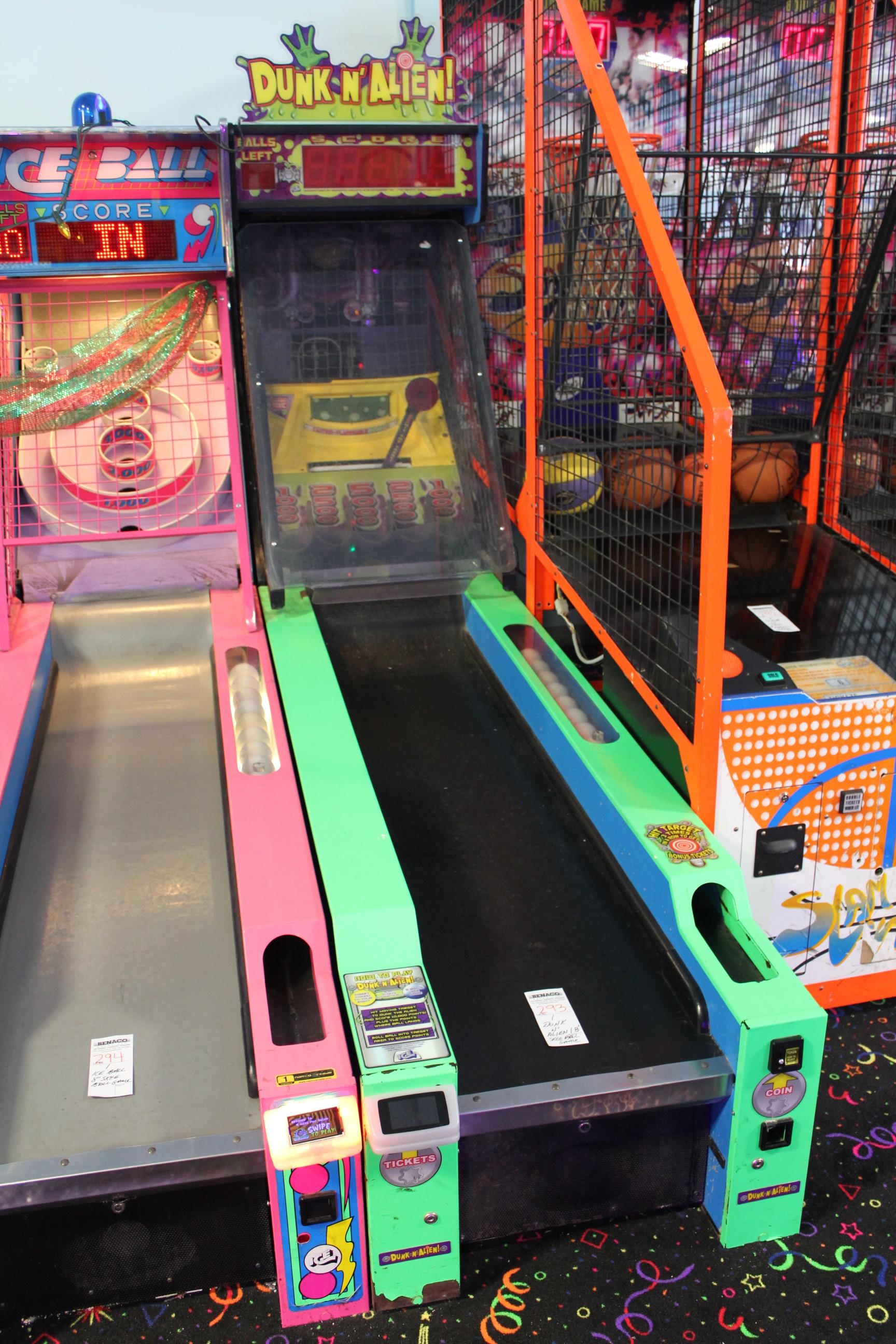 1X, DUNK N' ALIEN, 8' SKEE BALL GAME **** CARD SWIPE SYSTEM & GAME PRIZES NOT INCLUDED****