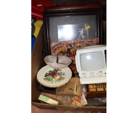 A TRAY OF COLLECTABLES TO INCLUDE A SMALL MOTHER OF PEARL BASKET, HIP FLASKS ETC.