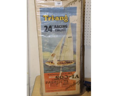 A BOXED VINTAGE TRI-ANG 24" RACING YACHT SCALE WORKING MODEL  