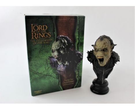 Lord of The Rings model Moria Orc Swordsman with box