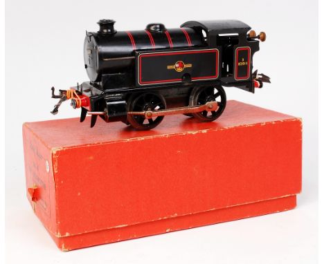 A Hornby clockwork No. 40 tank engine, some corrosion to coupling and connecting rods, one coupling loose but present (G-BG) 