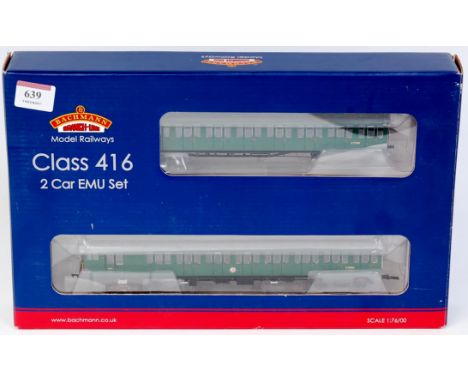 A Bachmann 31-376 Class 416 2-car 2EPB BR(SR) EMU inBR green (NM,BNM)
