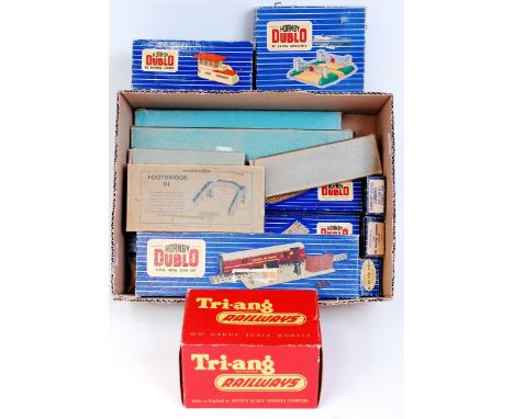 A small quantity of Hornby Dublo 3 rail straight and curved track, 7 various points (G-BG), D1 signal  cabin, footbridge, lev