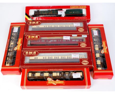 A Hornby R761 GWR 'Kneller Hall' engine and tender (G-BG), R122, 2 R123 clerestory coaches (G-BG), GMR 2GW class B suburban c
