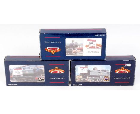 Bachmann 32-076 56XX tank engine, 32-206 87XX pannier tank engine and 32-211 57XX pannier tank engine (G-BFG)