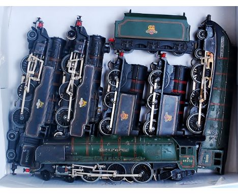 2 Hornby Dublo 0-6-2 tank engines, 2 2-6-4 tank engines 'Duchess of Montrose', and 'Silver King' engine only, all for spares 