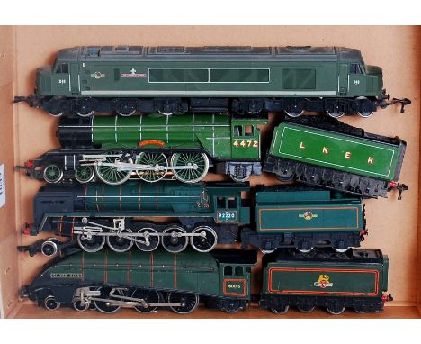 A Hornby Dublo 'Silver King' engine and tender (F), Mainline 'Manchester Regiment' and Hornby LNER 'Flying Scotsman', both co