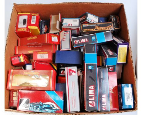 A box of empty boxes Lima, Hornby, Bachmann, etc (a/f)