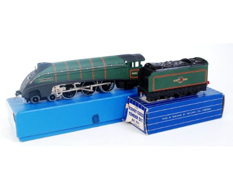 A Hornby Dublo 3-rail L11  'Mallard' engine and tender, loco box complete with end packing pieces, instructions, guarantee an