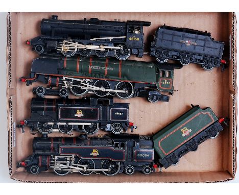 Mixed Hornby Dublo 3-rail locomotives, EDL17 and EDL18 tank locomotives, 'Duchess of Montrose' and tender, Stanier 2-8-0 engi