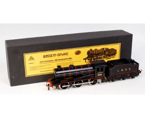 A Bassett Lowke Corgi BL99032/C LNER black class J39 goods engine and tender (NM-BNM)