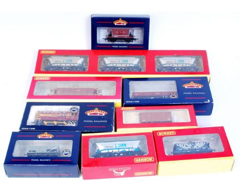 A Bachmann 32-108 EWS class 08 diesel shunter (G-BF) together with 10 various made wagons (NM,BNM)