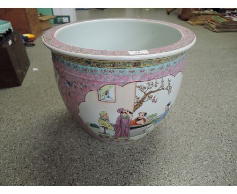 A vintage oriental goldfish bowl or planter with Cantonese palette 