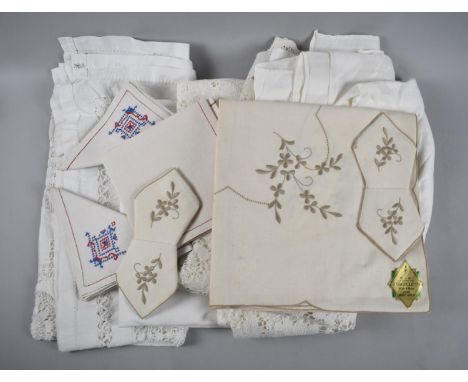 A Collection of Vintage Tablecloths, Napkins Etc 