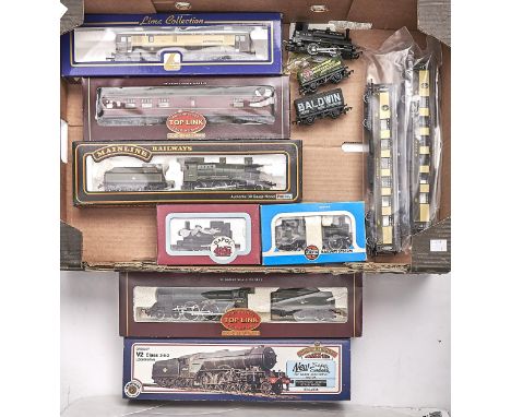 Model railways. Five boxed size 00 gauge locomotives, comprising Hornby 4-6-0 locomotive "Liverpool" and tender, Bachmann 2-6