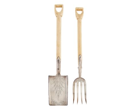 A pair of Victorian gardener's spade and fork novelty EPNS salad servers, c1880, bone handled, 25cm l  Good condition
