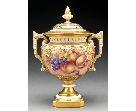 A Royal Worcester fruit painted pot pourri vase and cover, c1970, continuously painted, by Freeman, signed, 28cm h, black pri