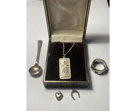 FIVE SILVER ITEMS TO INCLUDE A BOXED ST CHRISTOPHER PENDANT, A HORSESHOE AND HEART CHARM, RING AND SPOON 