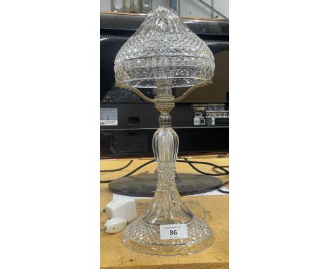 A VINTAGE CUT GLASS MUSHROOM LAMP 
