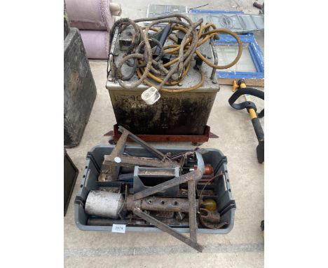 A WELDER AND AN ASSORTMENT OF TOOLS TO INCLUDE AXEL STANDS ETC 
