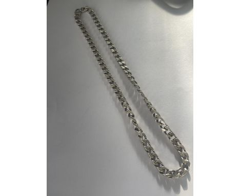 A 20" SILVER NECK CHAIN 