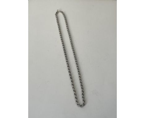 A 16" SILVER ROPE CHOKER CHAIN 
