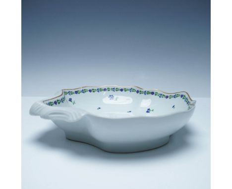 A beautifully crafted porcelain bowl from the Tiffany &amp; Co. Limoges France Villandry collection. This scalloped-edge serv