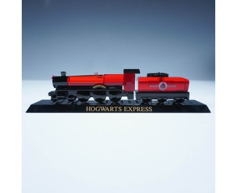 This Swarovski crystal figurine represents the Hogwarts Express from the Harry Potter series. Crafted with 790 precision-cut 