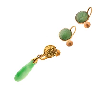 Pair of jade screw-back earrings, stamped '9ct', and a single jade drop earring, stamped '14K' (2)