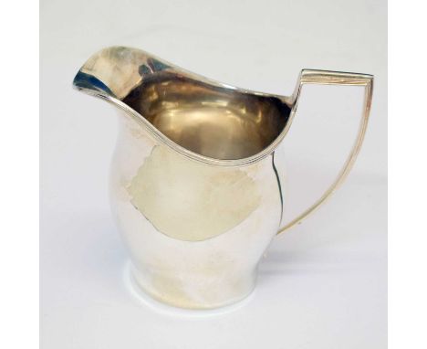 George V silver helmet shaped cream jug, Birmingham 1926, 10.5cm high, 120g approx