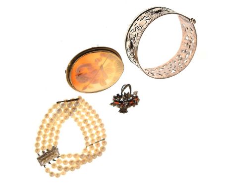 Small group of various jewellery comprising a Victorian gold plated shell cameo brooch depicting the Greek goddess Demeter, a