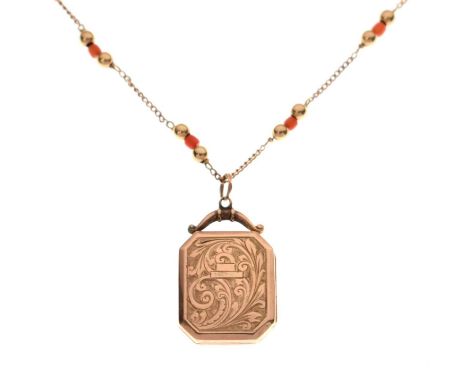 Coral and 9ct gold curb link and beaded necklace, 41cm long approx, Sheffield 1979, with a foliate engraved 9ct gold rectangu