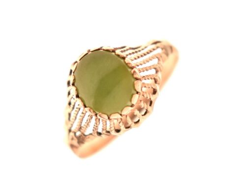 Jade cabochon ring, the yellow metal mount stamped '9ct', size Q, 2g gross approx