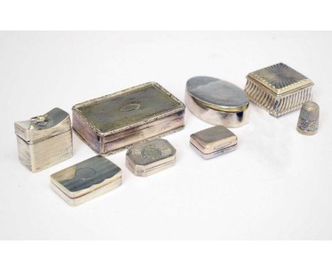 Group of small cases to include a George III silver rectangular vinaigrette, sponsor's mark of John Death, London 1804, Georg