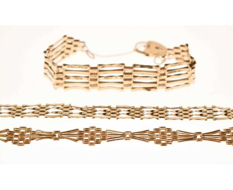 Three 9ct gold gate link bracelets, two with heart-shaped padlocks, 18.1g approx (3)