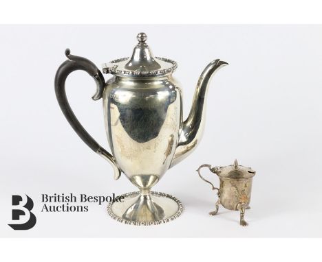 Silver coffee pot, London hallmark, dated 1914/15 mm George Howson, approx 21 cms,&nbsp; with beaded rim and ebony handle, ap