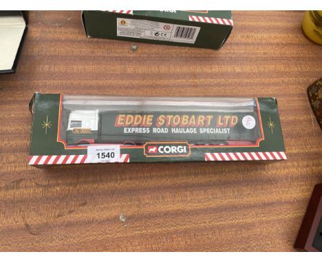 A BOXED CORGI DAF 95' CURTAINSIDE TRAILER TY87001 
