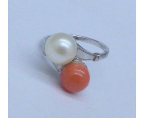 An 18ct white gold, coral and pearl ring, 3.9g, K