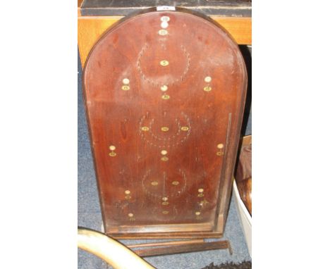 Vintage wooden Bagatelle board with accessories.(B.P. 24% incl. VAT)