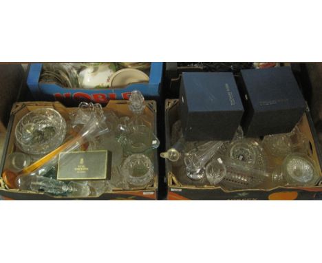 Two trays of assorted glassware to include: two boxed Thomas Webb finest crystal tazzas or comports; fruit bowls; decanters; 