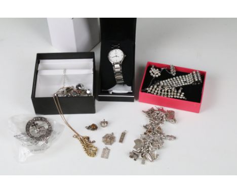 A small collection of jewellery to include 9ct gold rope twist chain bracelet, silver charm bracelet, Sekonda wristwatch etc.