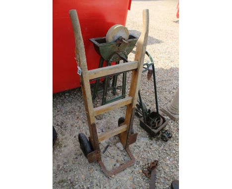 Vintage Slingsby Trucks lifting sack barrow, hand truck, H 114cm