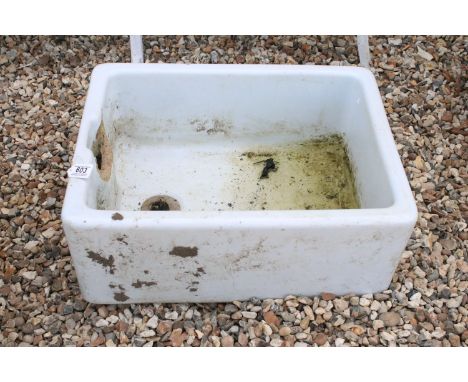 20th century white glazed Belfast sink, H 27cm, W 61cm, D 46cm