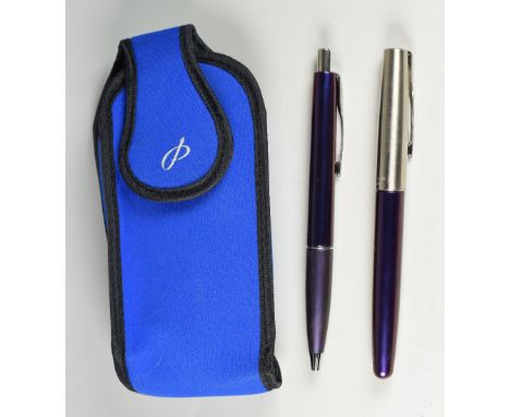 MODERN METALLIC PURPLE PARKER FRONTIER FOUNTAIN PEN &amp; BALLPOINT SET in blue Parker pouch