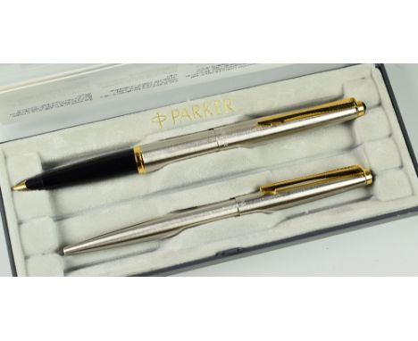 MODERN STAINLESS STEEL PARKER 45 SPECIAL FLIGHT GT FOUNTAIN &amp; BALLPOINT PEN SET with cabochon jewel clip screw in gold, i