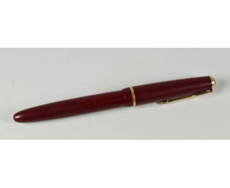VINTAGE RED PARKER DUOFOLD STANDARD with original 14ct gold nib &amp; gold plated trim