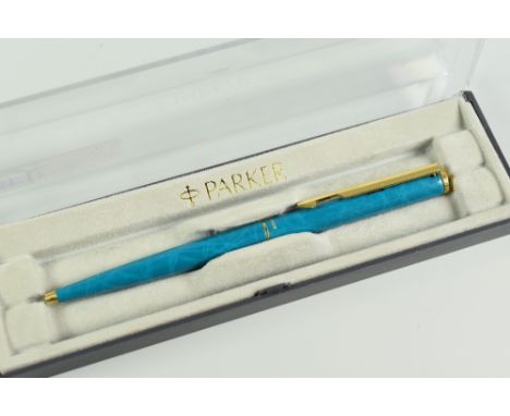 A 1986 LAQUE VERT LAGON PARKER ARROW BALLPOINT PEN with 23k gold plated trim, boxed