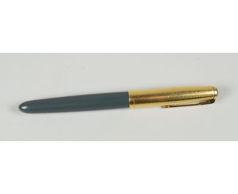 VINTAGE NAVY GREY PARKER 51 FOUNTAIN PEN with 12ct rolled gold cap 