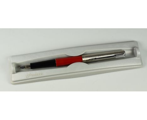 MODERN RED PARKER JOTTER FOUNTAIN PEN with brushed steel cap &amp; nib, with chrome trim, in original box