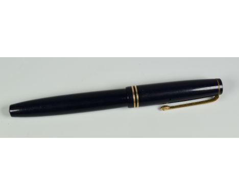 VINTAGE (1948-1952) BLACK PARKER VICTORY MK IV FOUNTAIN PEN with original 14ct gold nib